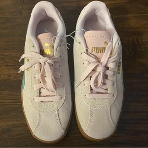 Puma Women’s Light Pink Suede Sneakers with Gold Logo
